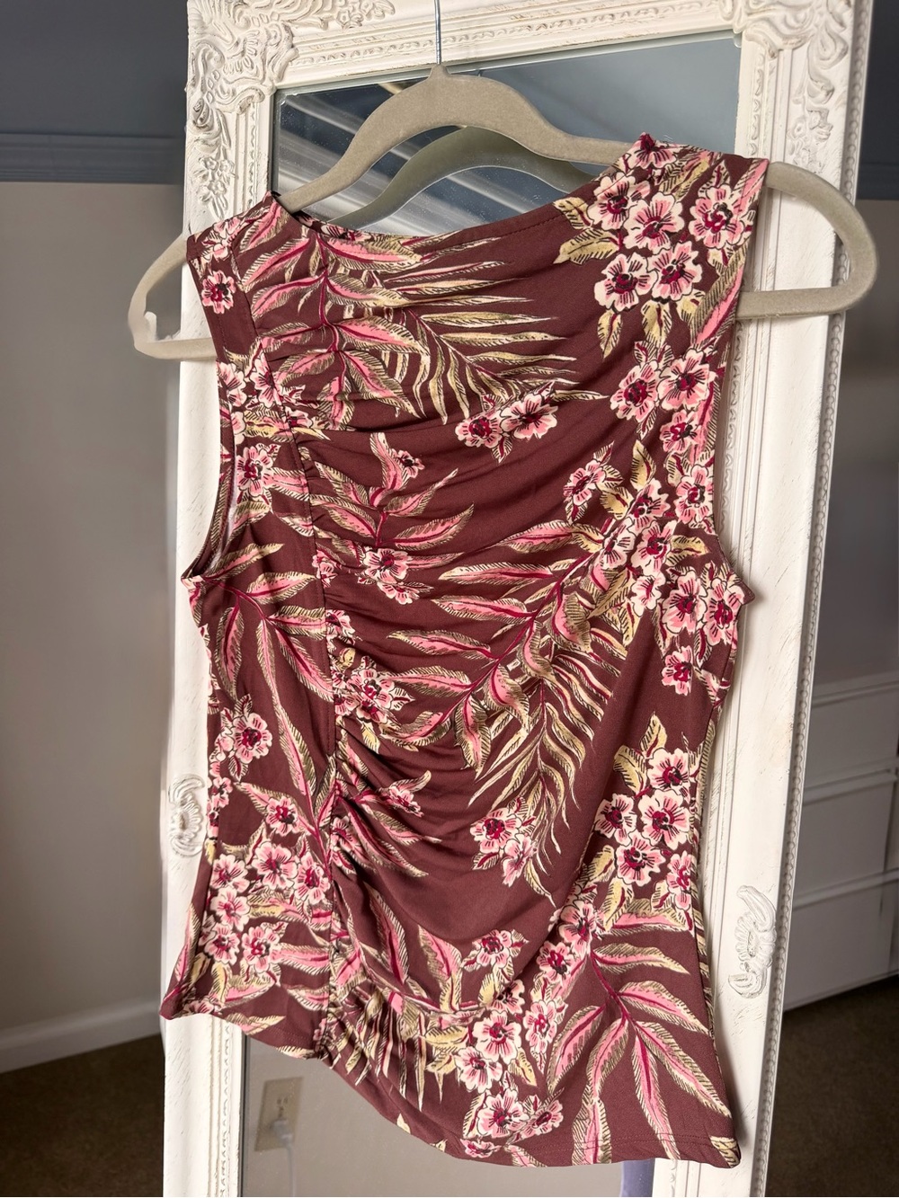 Sleeveless Floral Ruched Blouse